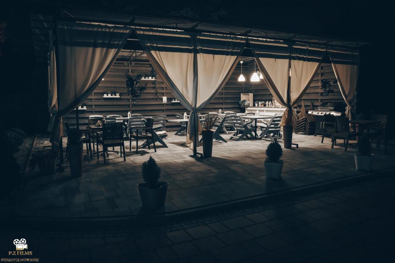 Palac Lacon Kazimierza Wielka Dış mekan fotoğraf